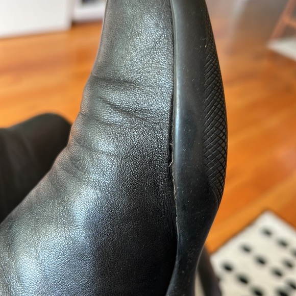 Pre-owned authentic Prada black leather booties - Picture 6 of 9